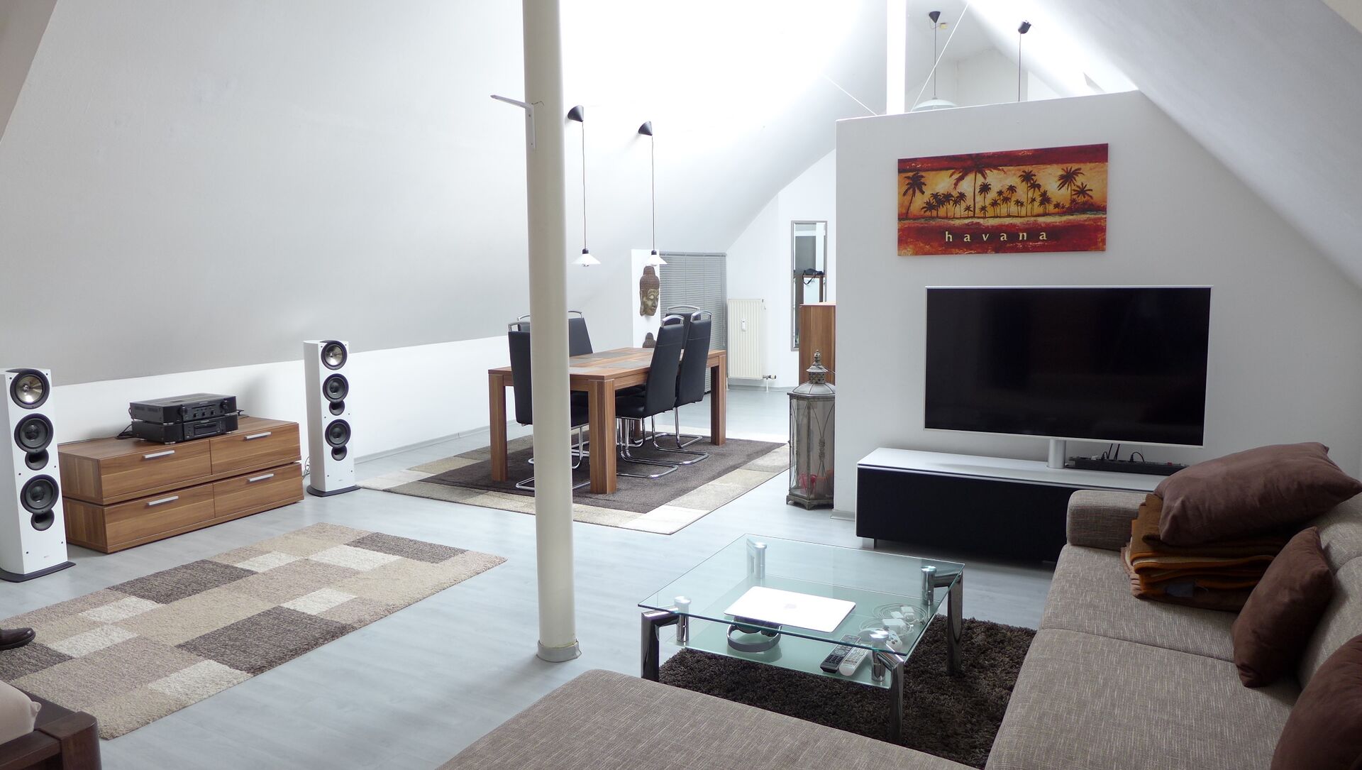 Schicke & freundliche 1 1/2 ZKB-Atelierwohnung, Weinheim-Cityrandlage in Weinheim