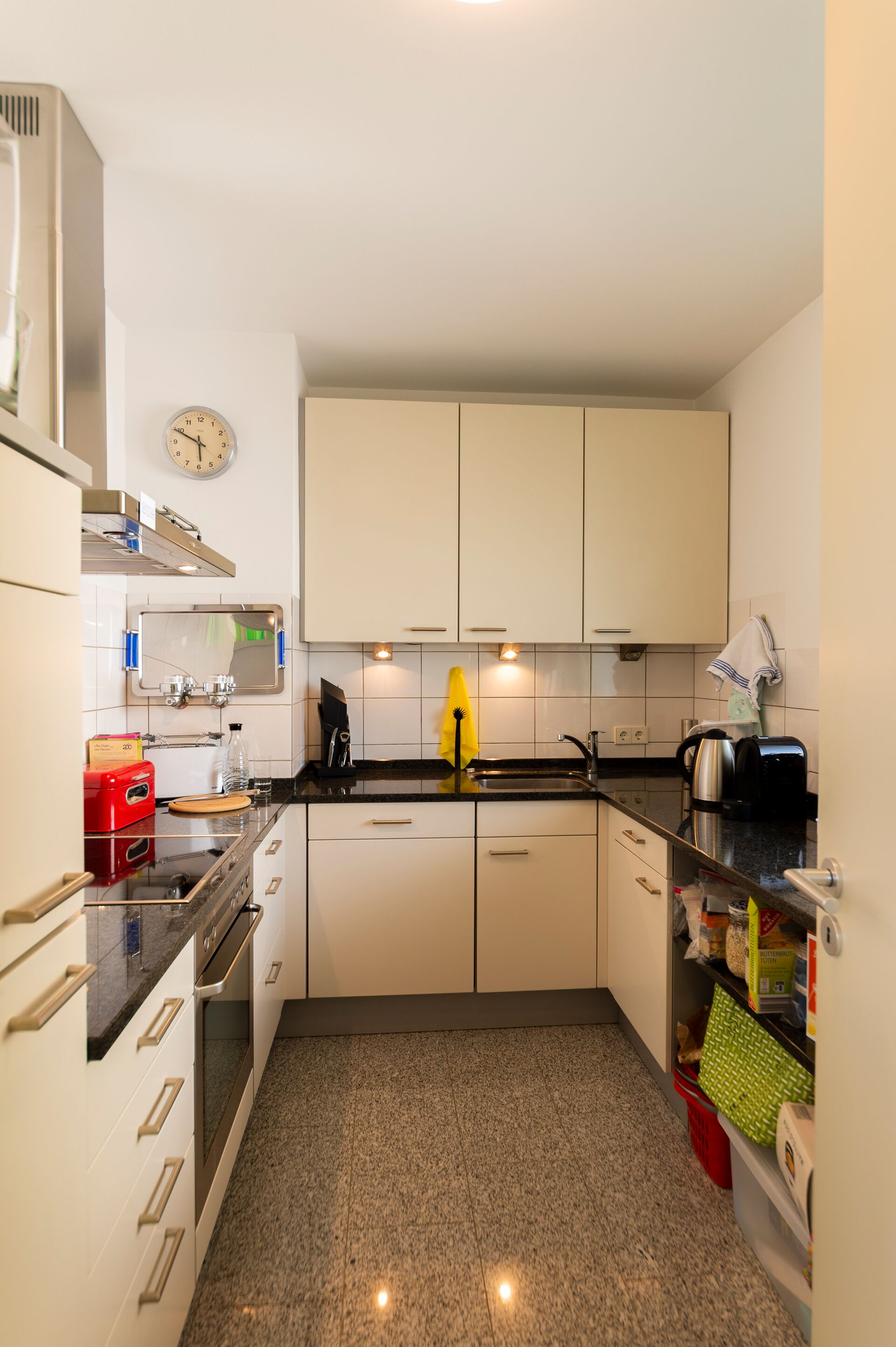 Helle, großzügige und modern gestaltete 3 ZKB - Dachterrassen - Wohnung, Weinheim - Stadt in Weinheim