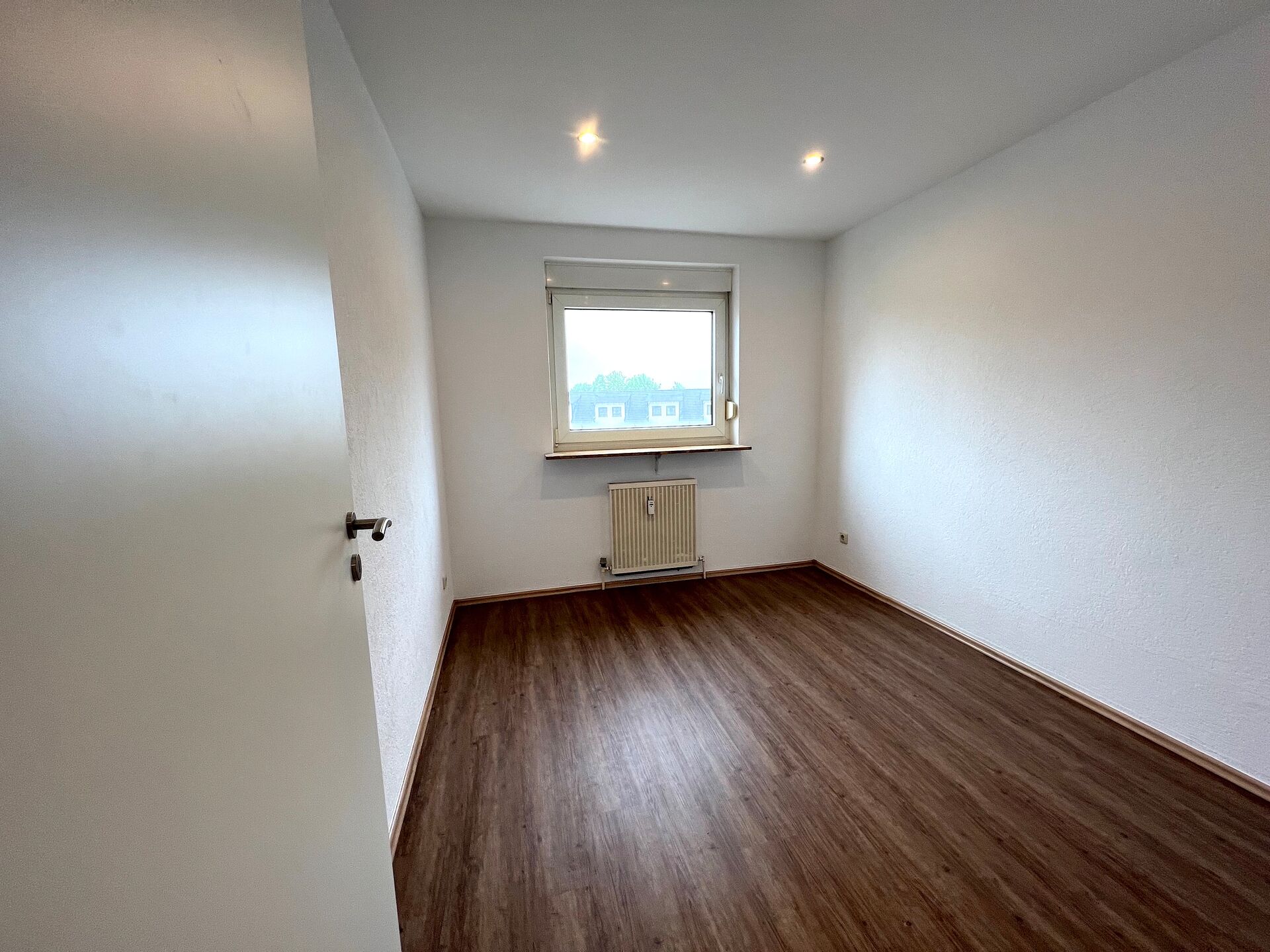 Sie interessieren sich für eine großzügige und helle 4 ZKB-Wohnung in Weinheim - Weststadt? in Weinheim