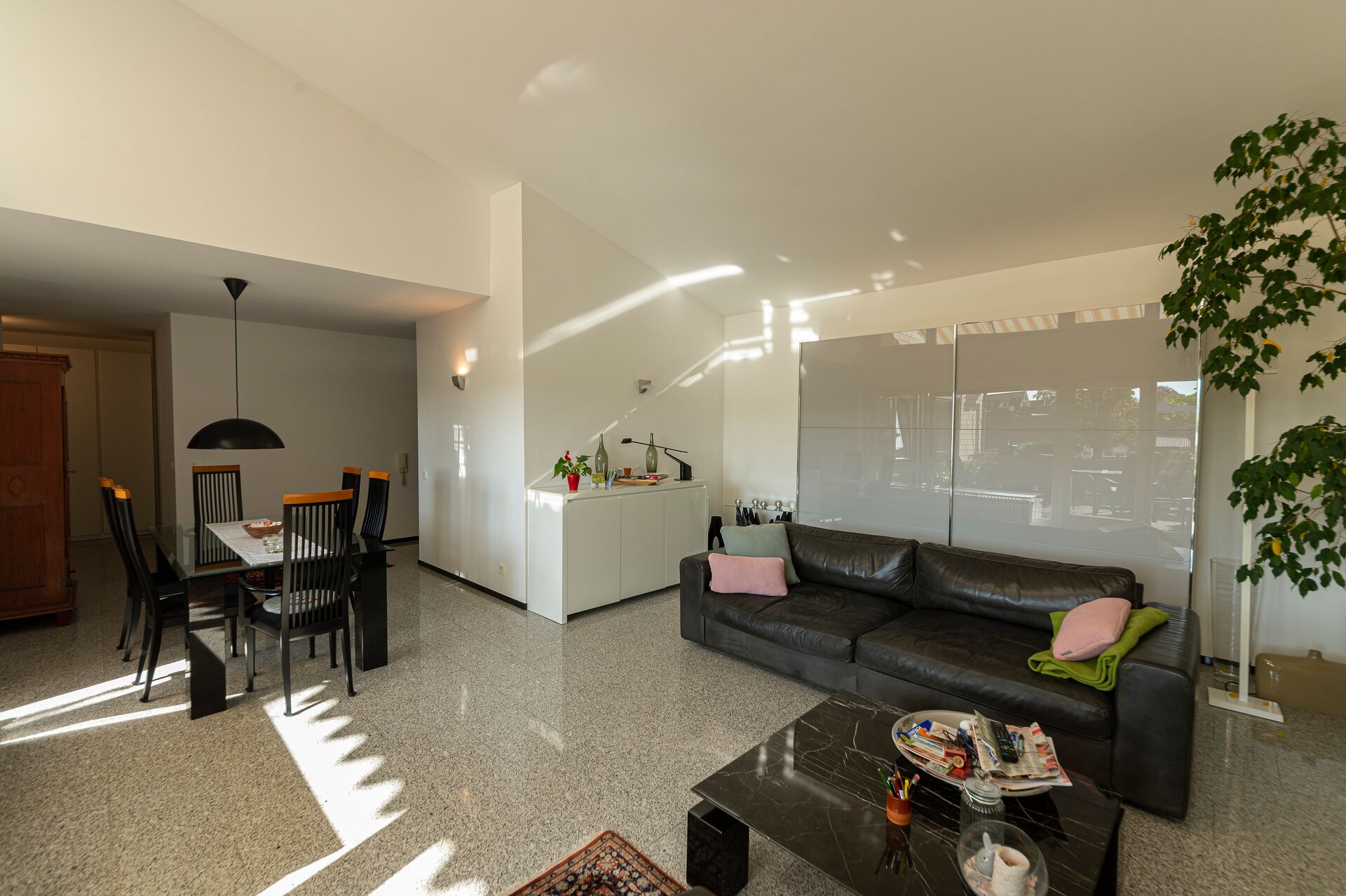 Helle, großzügige und modern gestaltete 3 ZKB - Dachterrassen - Wohnung, Weinheim - Stadt in Weinheim