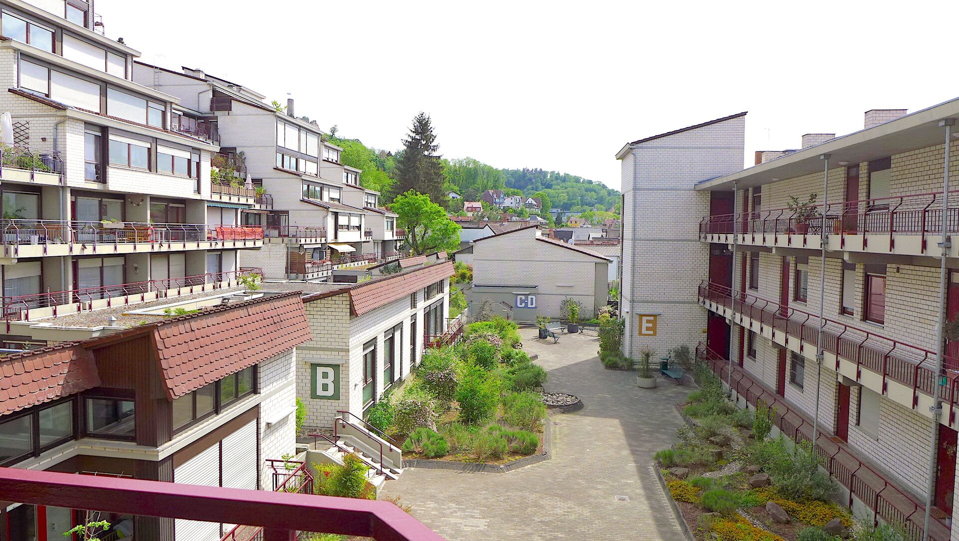 Sonnige 4 Zimmer Wohnung 