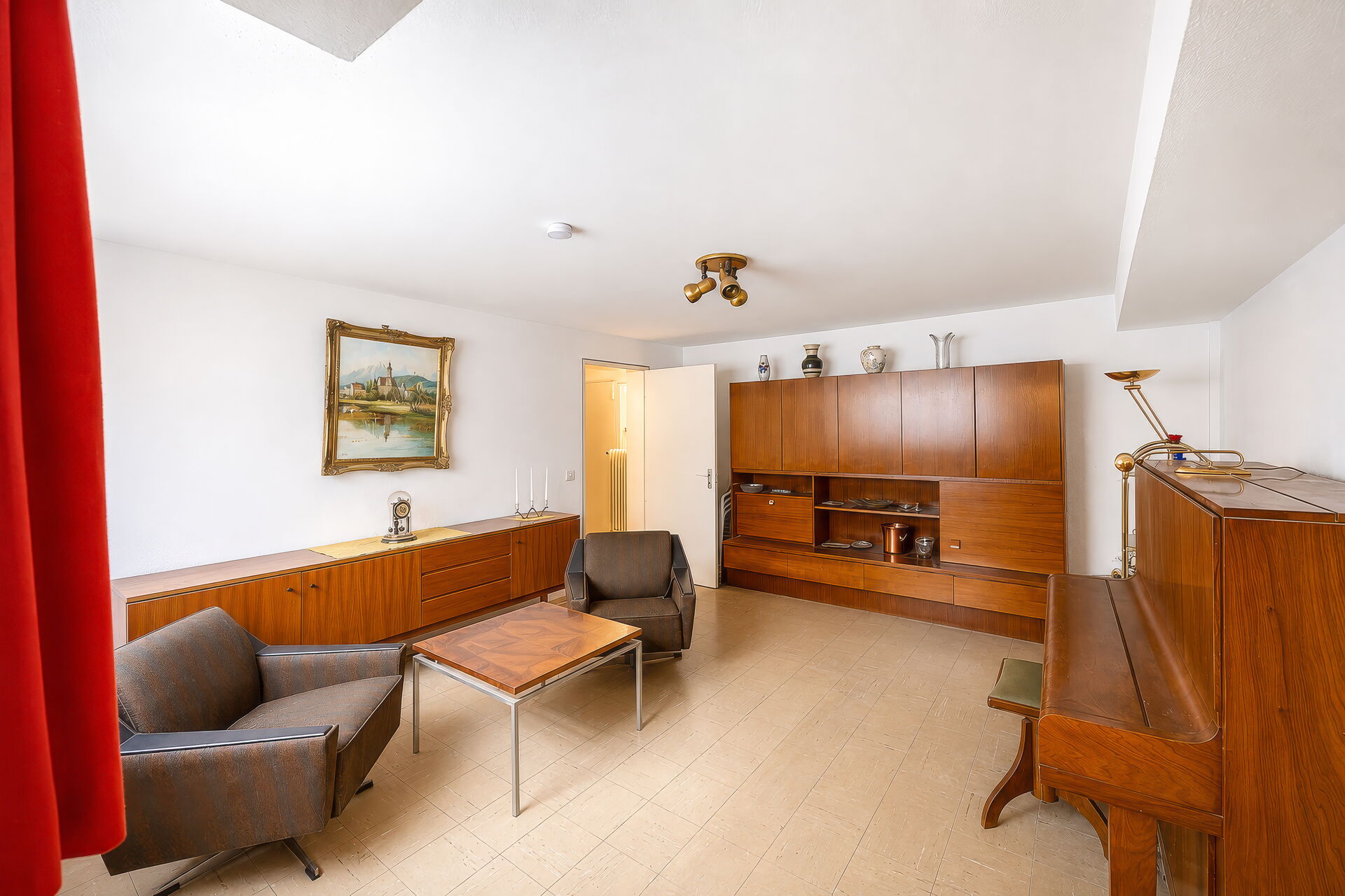 Klassisches Einfamilienhaus in bevorzugter Wohnlage mit herrlicher Aussicht und viel Potenzial in Weinheim
