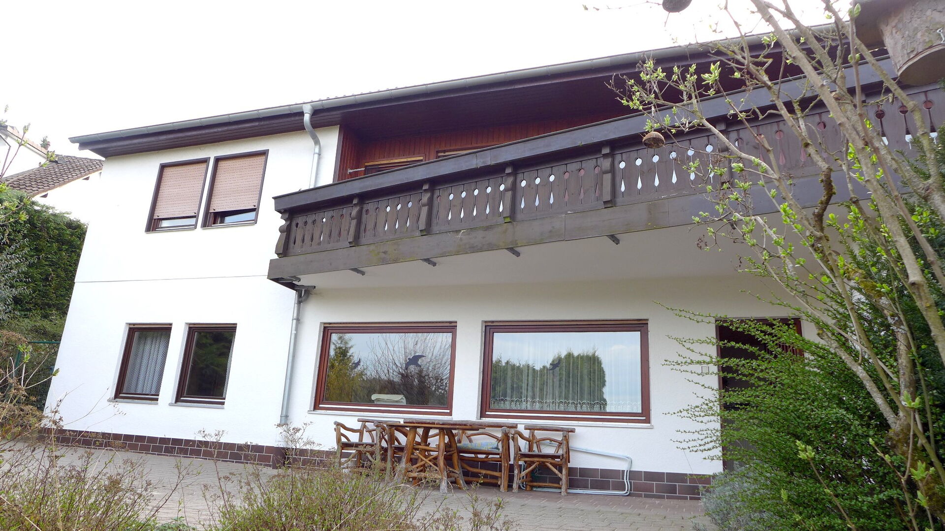 1 Familienhaus mit Einliegerwohnung in Aussichtslage Weinheim - Ortsteil in Weinheim