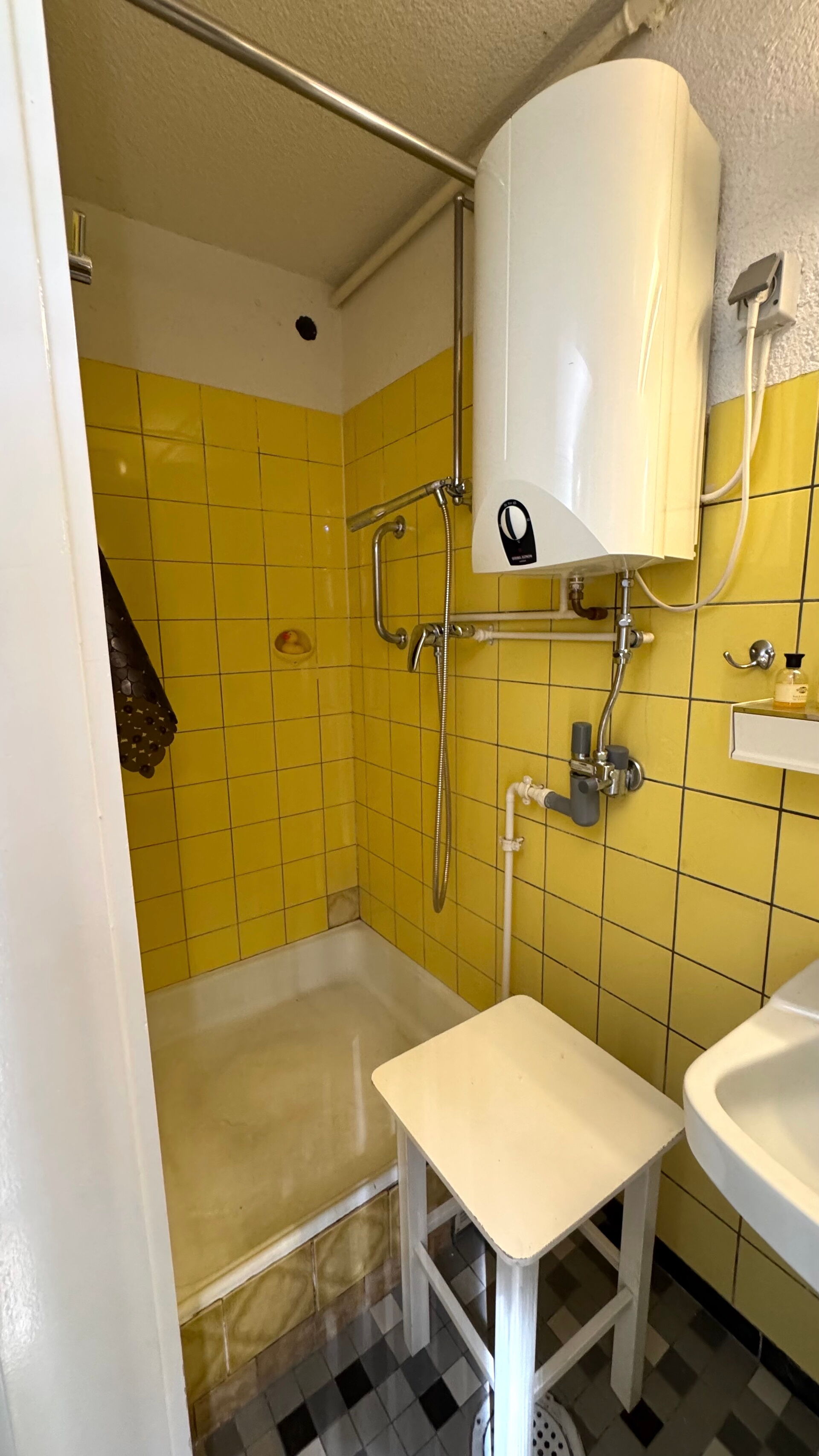 2 Einfamilienhäuser mit Potential, Weinheim-Lützelsachsen in Weinheim