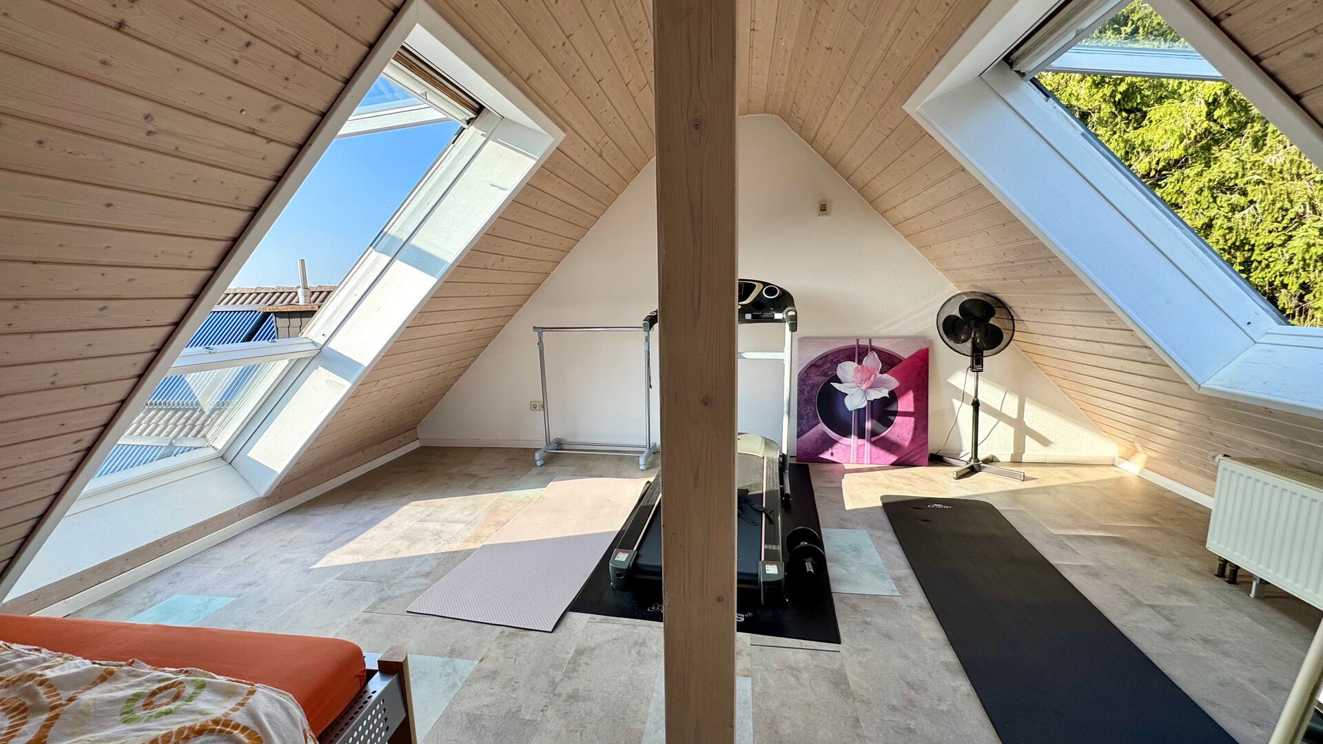 Großzügige Dachgeschosswohnung mit Galerie, Balkon, Wald-Michelbach OT Siedelsbrunn in Wald-Michelbach