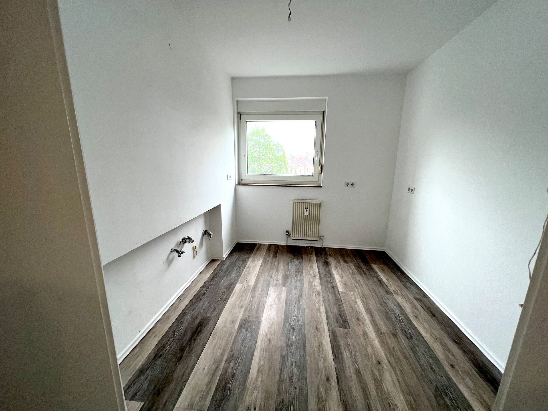 Sie interessieren sich für eine großzügige und helle 4 ZKB-Wohnung in Weinheim - Weststadt? in Weinheim