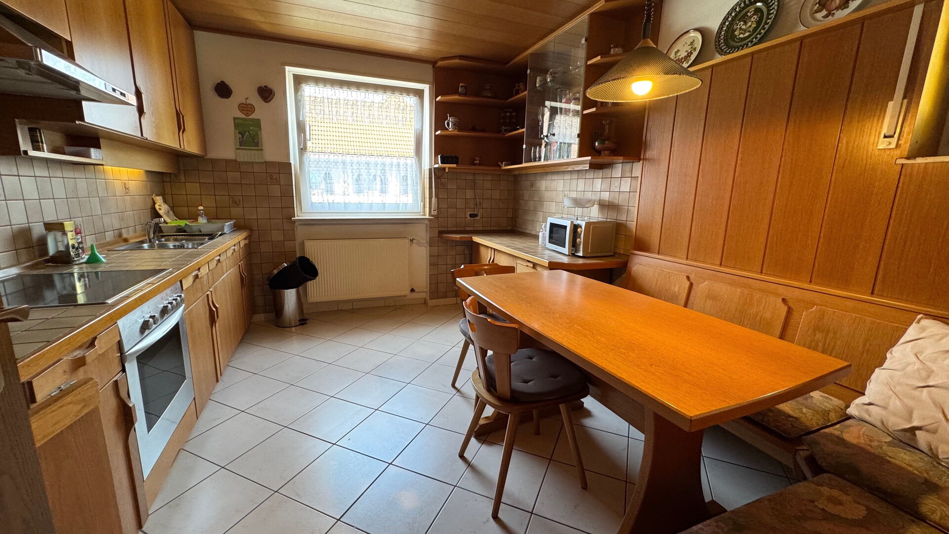 Zentrumnahes u. gepflegtes 2 Familienhaus, Weinheim-Nordstadt in Weinheim