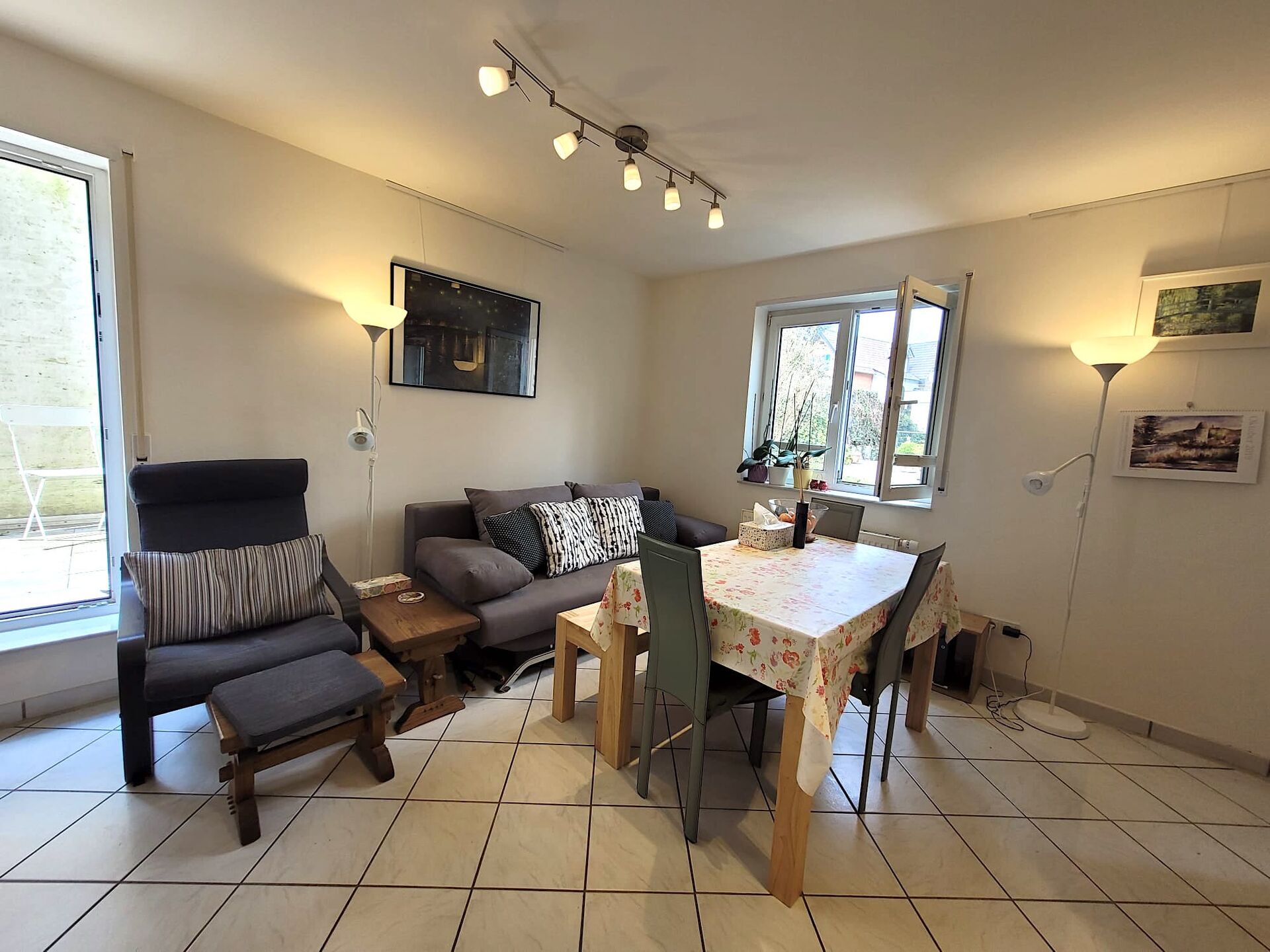 Schöne 2 Zimmer - Wohnung in Weinheim-Stadtmitte in Weinheim